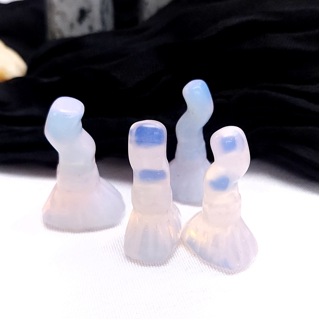 [12239] Mini Crystal Broom Carving (Pink Ocean Jasper)