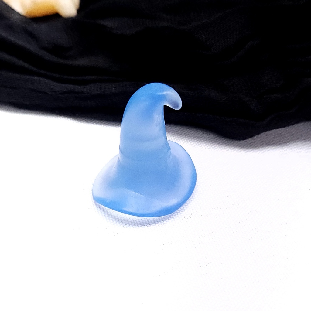 [12247] Mini Crystal Witch Hat (Aventurine)