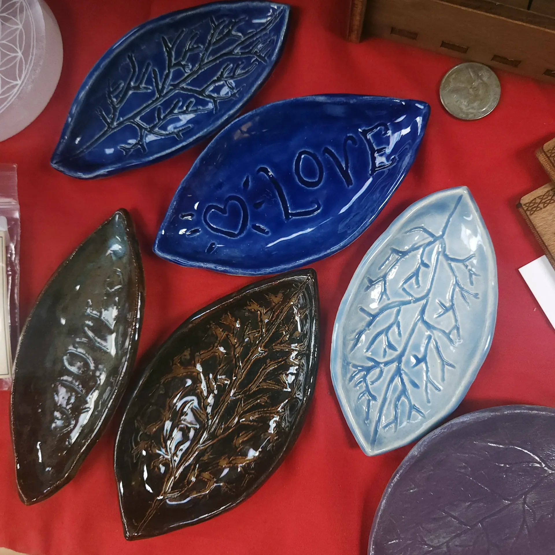 [10396] Ceramic Leaves (Small)