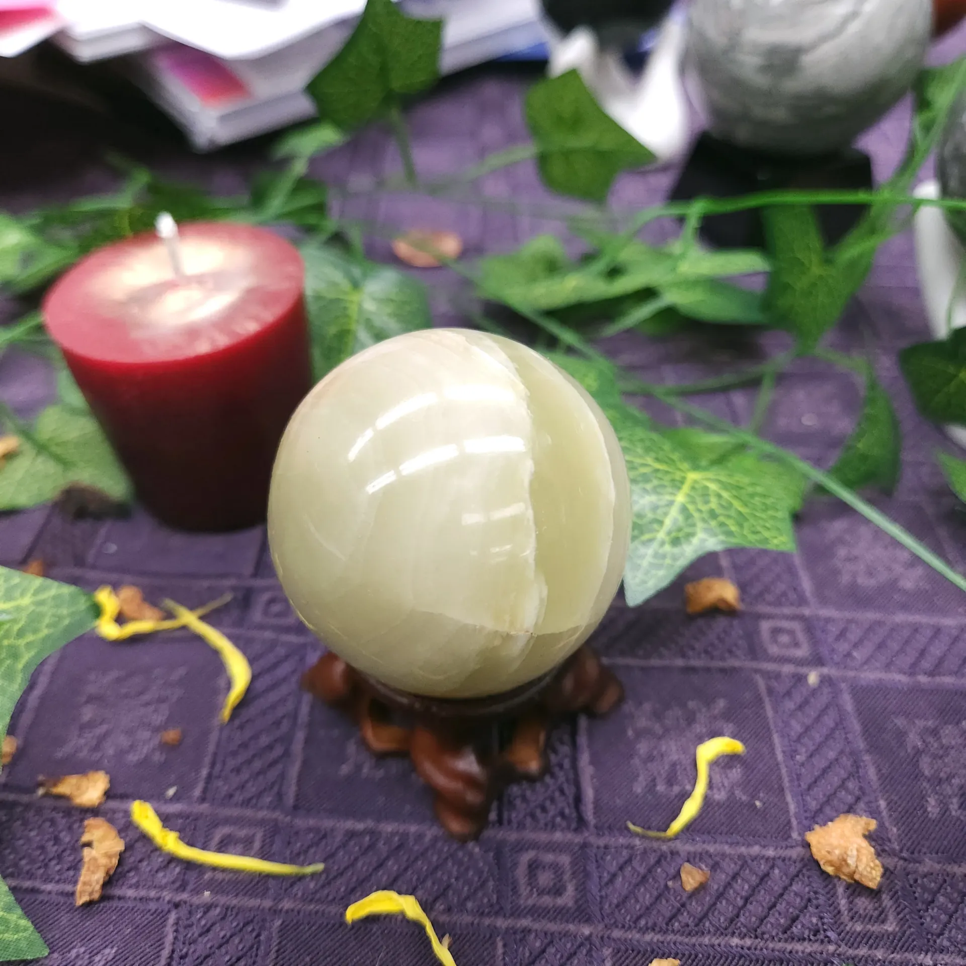 Green Onyx Polished Sphere 48mm