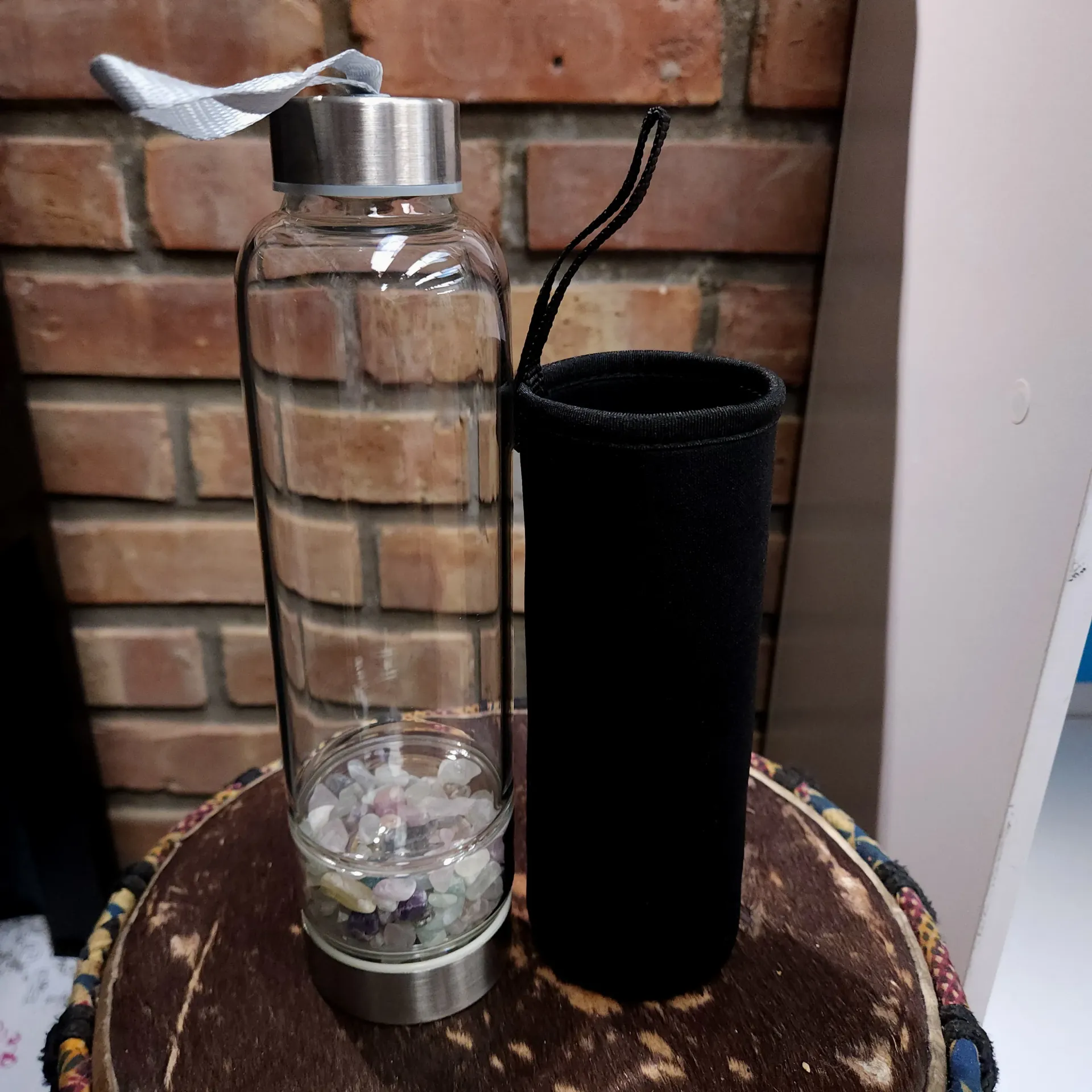[102351] Fluorite Crystal Chip Water Bottle