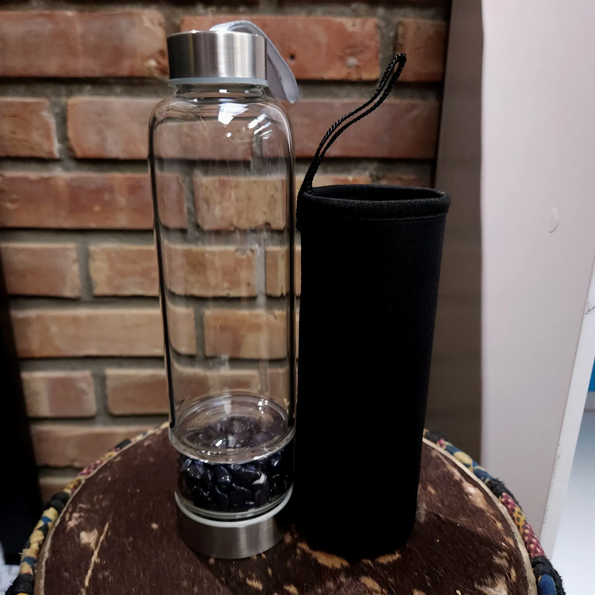[102371] Blue Goldstone Crystal Chip Water Bottle