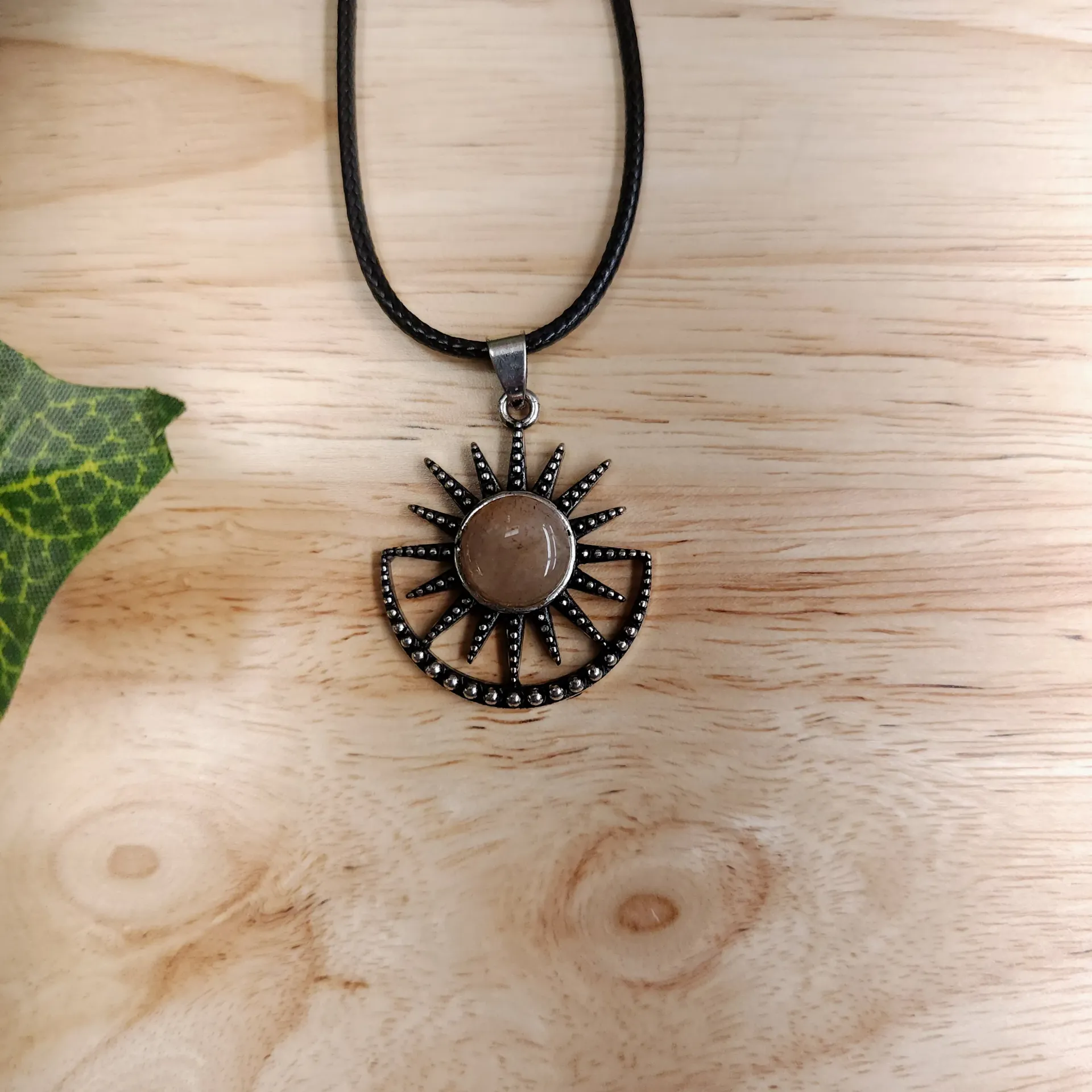 [10247] Pink Kunzite Sunburst Pendant Necklace