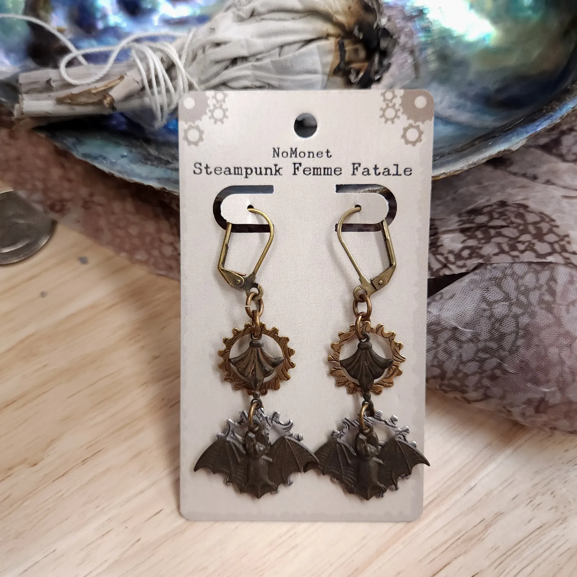 [103190] NoMonet Steam Bat Earrings