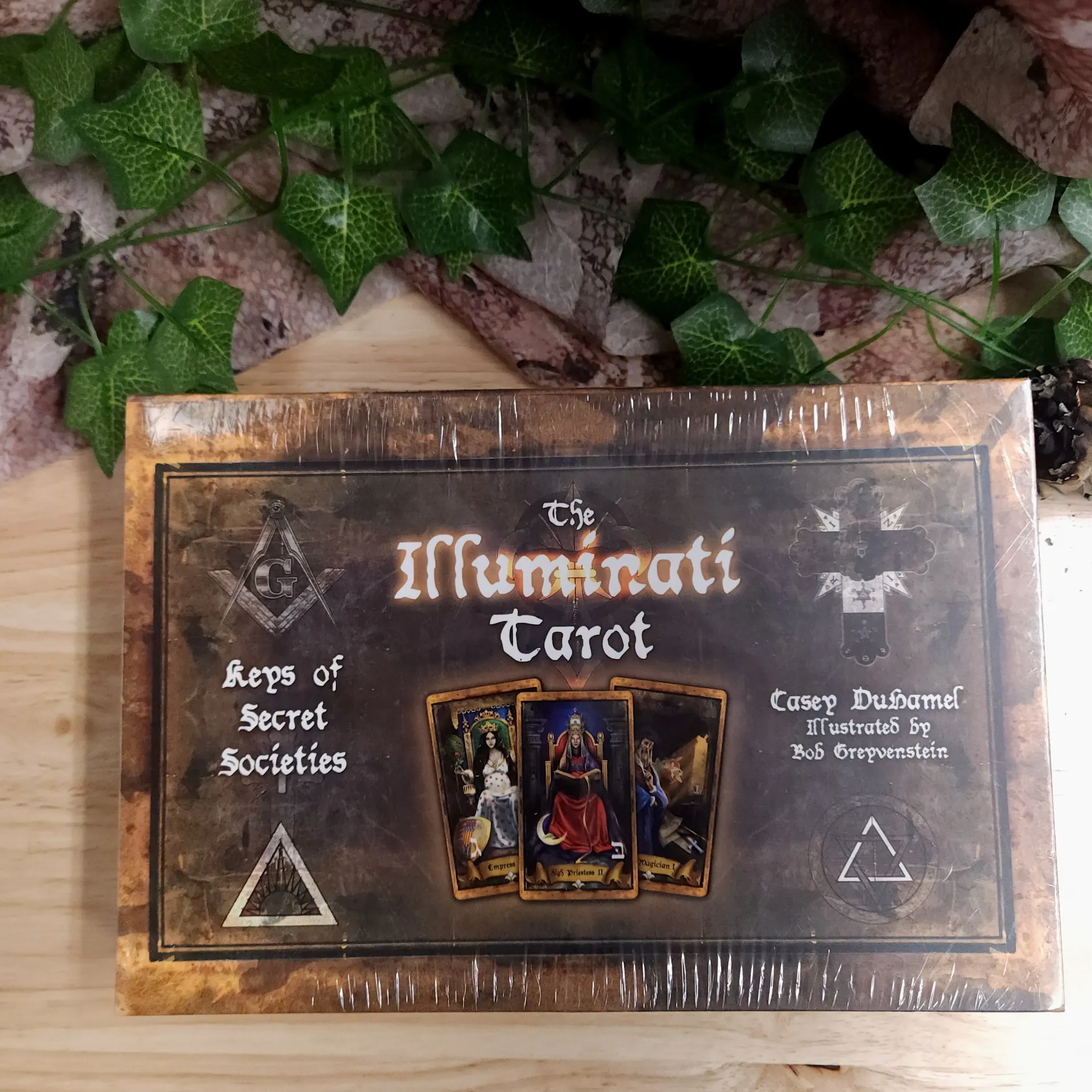 Illuminati Tarot Deck and Guidebook