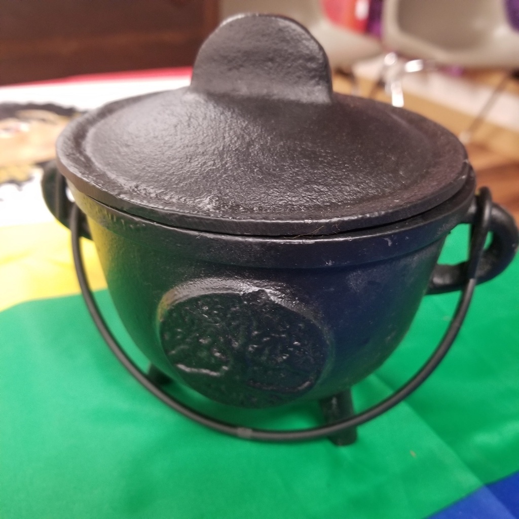 4.5" Tree of Life Cauldron w/ Lid