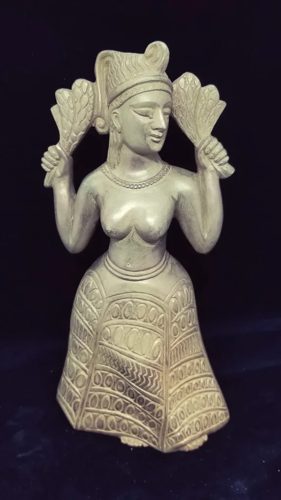 [5713030973] Dancing Astarte Statue