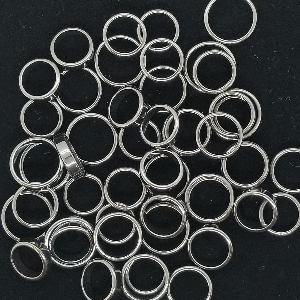 [121503030607] Plain Magnetic Hematite Rings