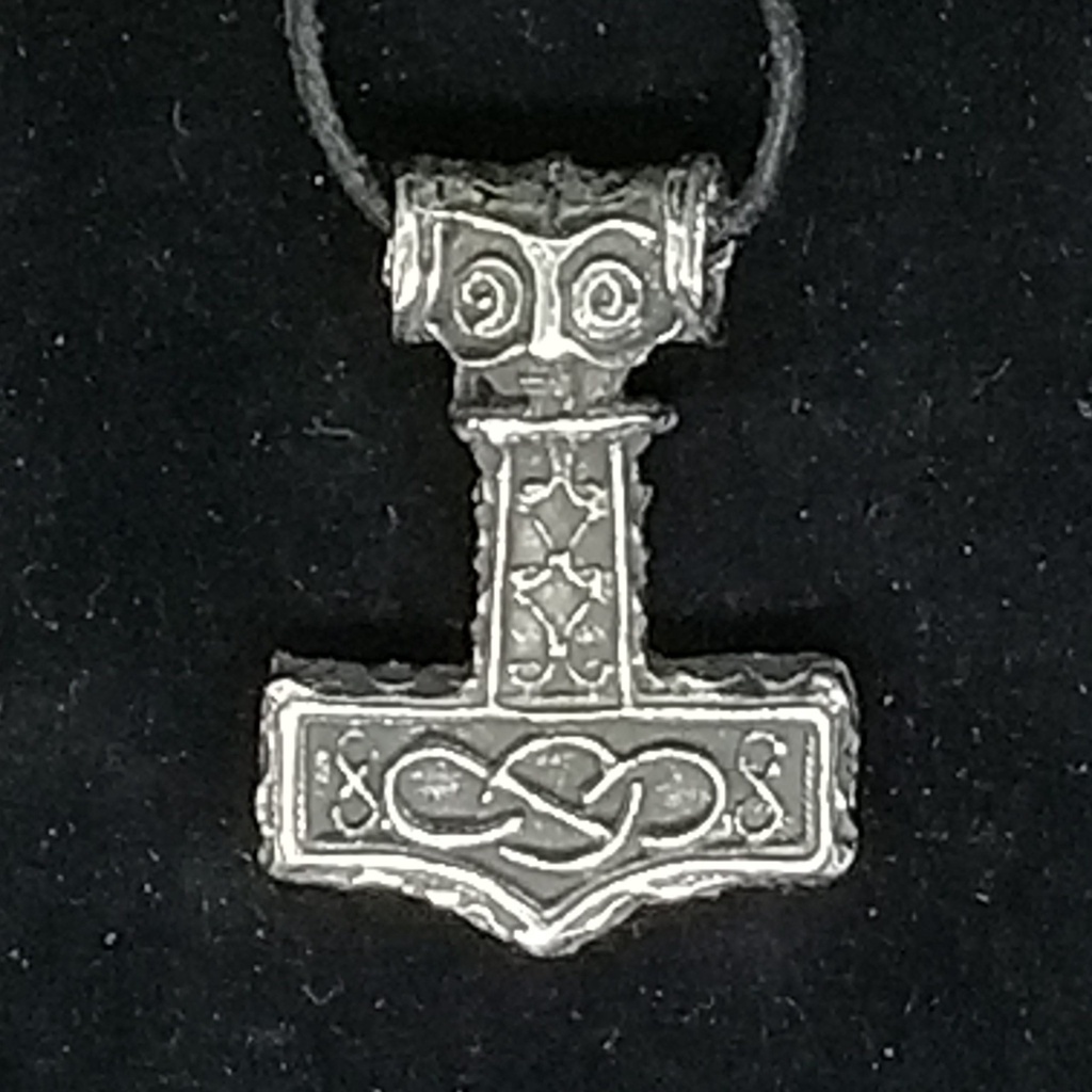 [4215041313701] Thor's Hammer Necklace