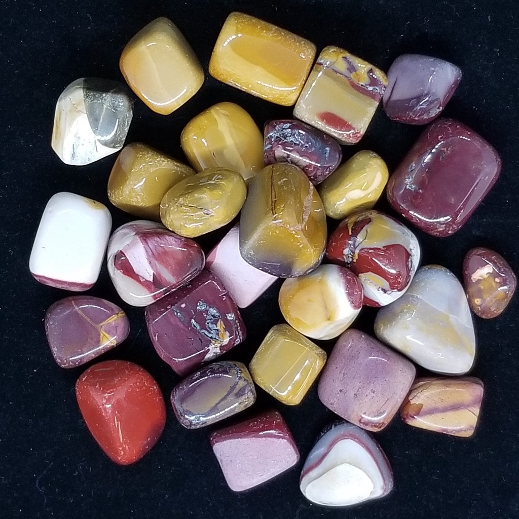 Mookaite, tumbled