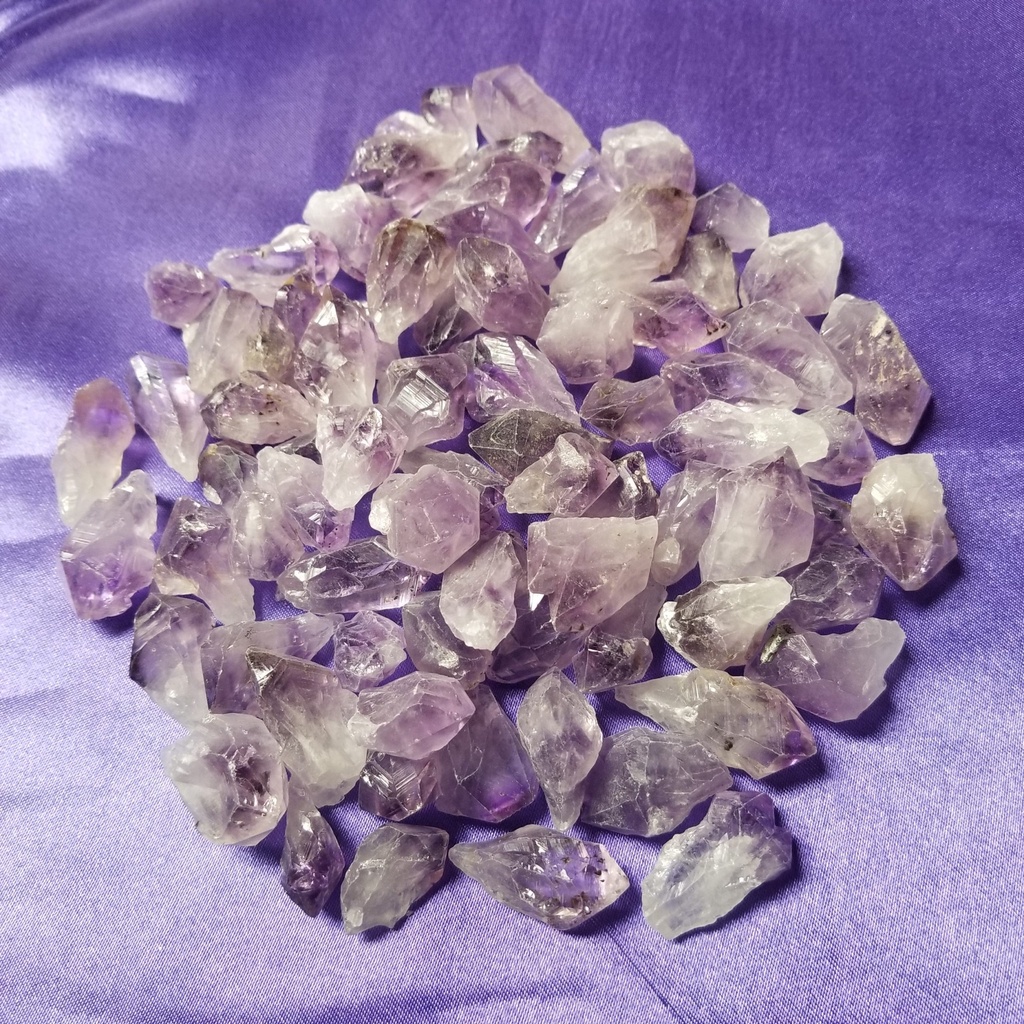 [3209090401] Amethyst - Point, Small