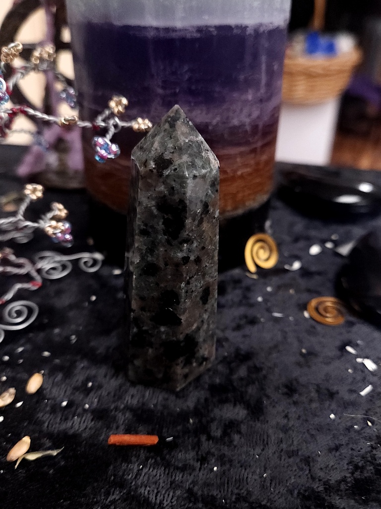 [12395] Yooperlite Tower 76mm
