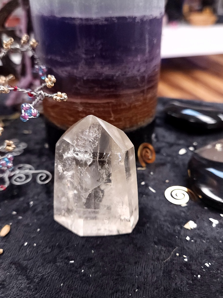 [12371] Clear Quartz Crystal Tower 57mm
