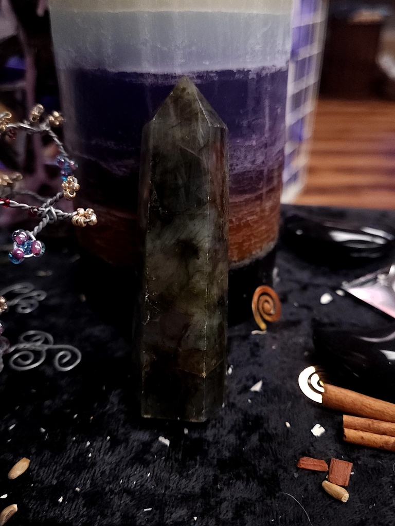 [12337] Twilight Veil Labradorite Tower 88mm