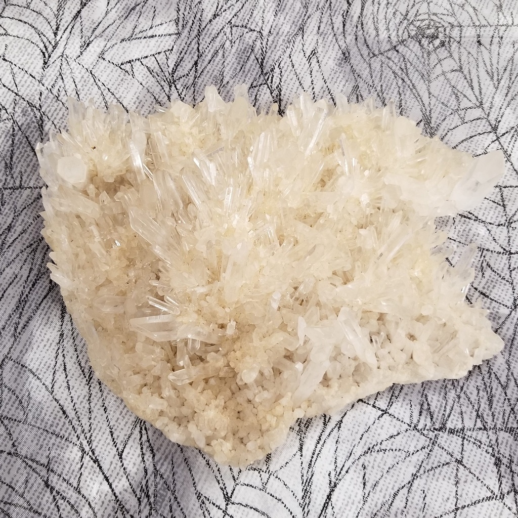 [7009184612] Large Quartz Cluster Plate