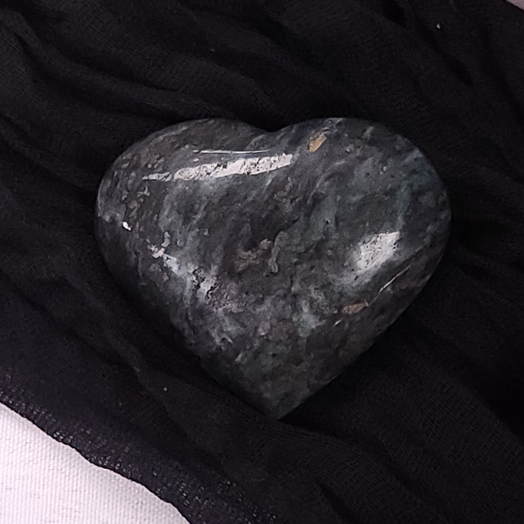Dark Forest Moss Agate Heart