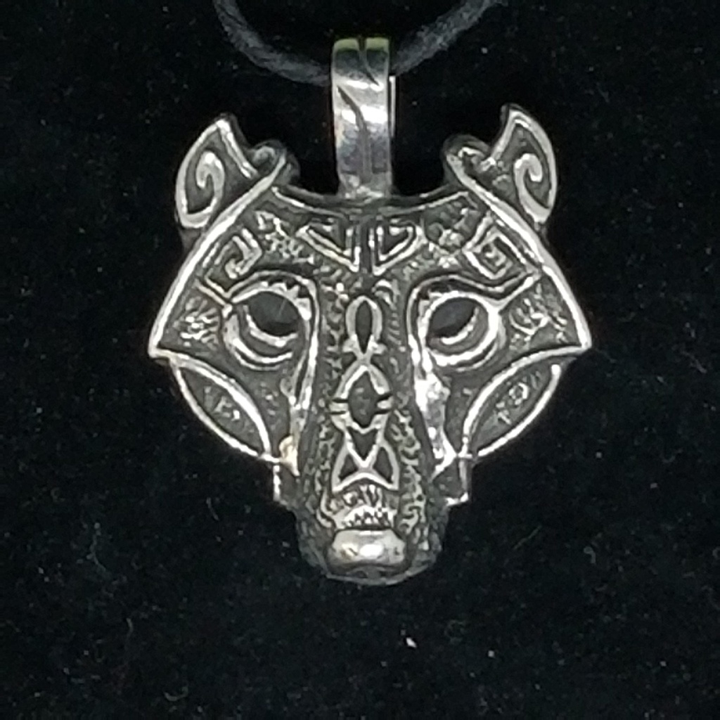 Wolf's Head Necklace
