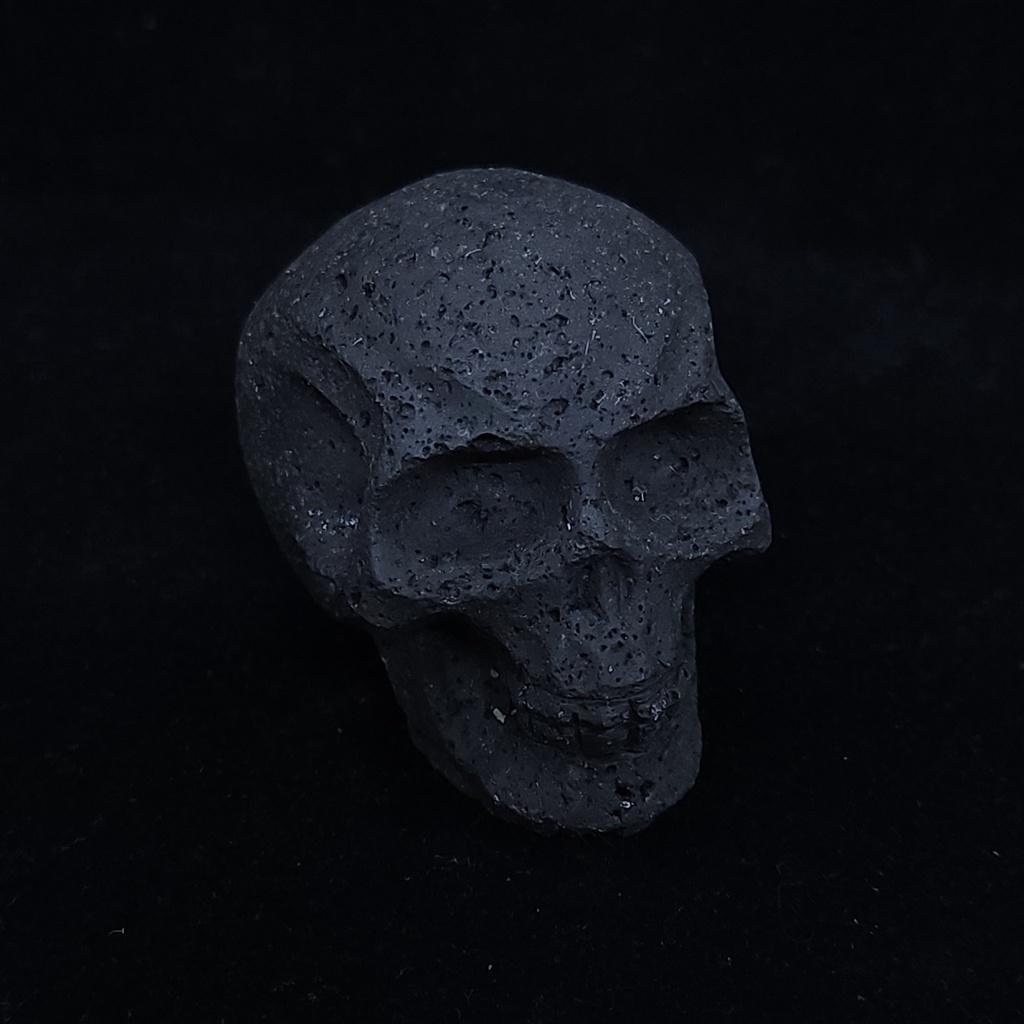 [10945] Lava Skull (S)