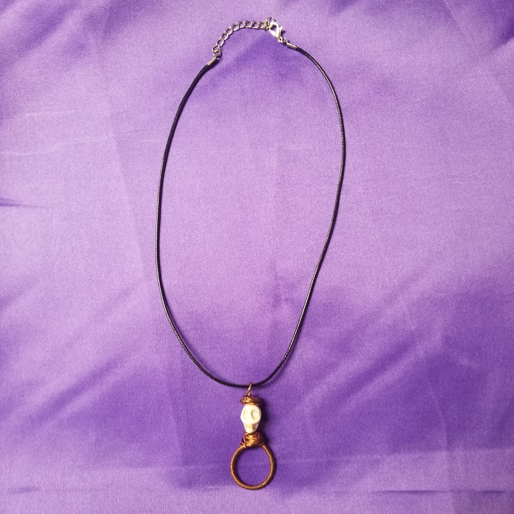 [311504117850] Skull Ring Necklace