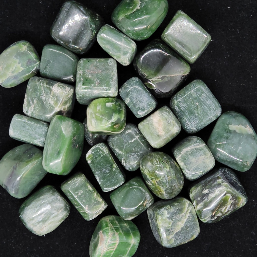 [32092020203] Nephrite Jade, tumbled