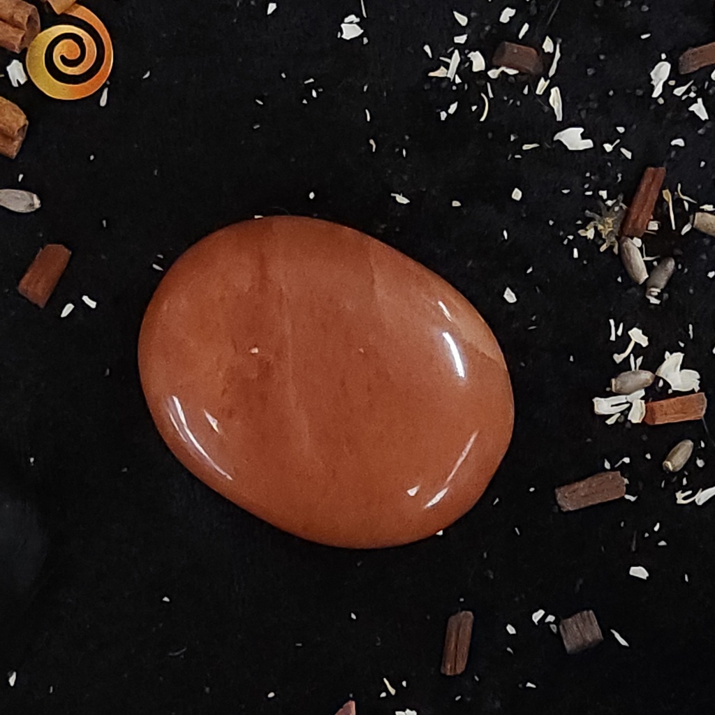 [12097] Peach Aventurine Palm Stone