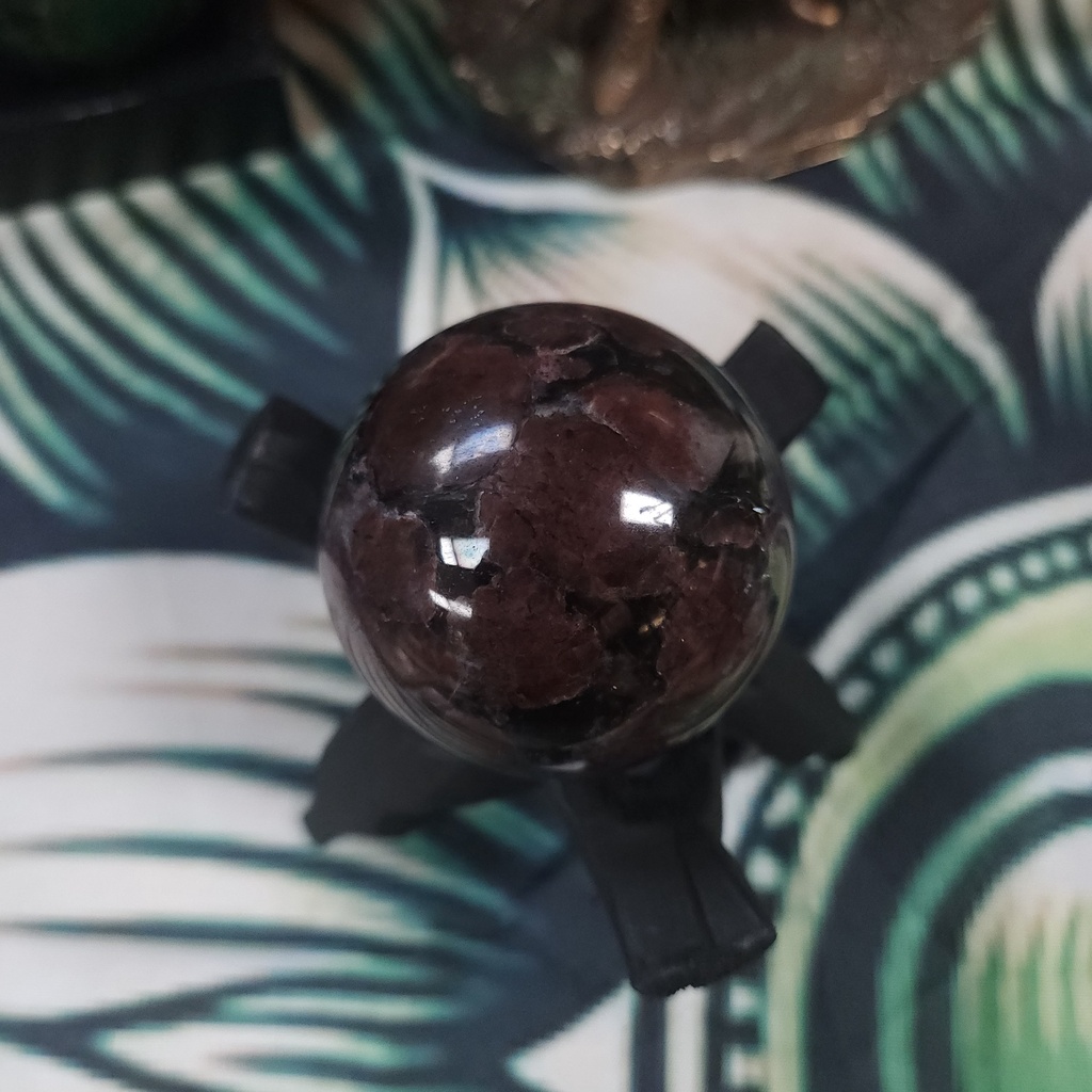 [12052] Garnet Sphere 55mm