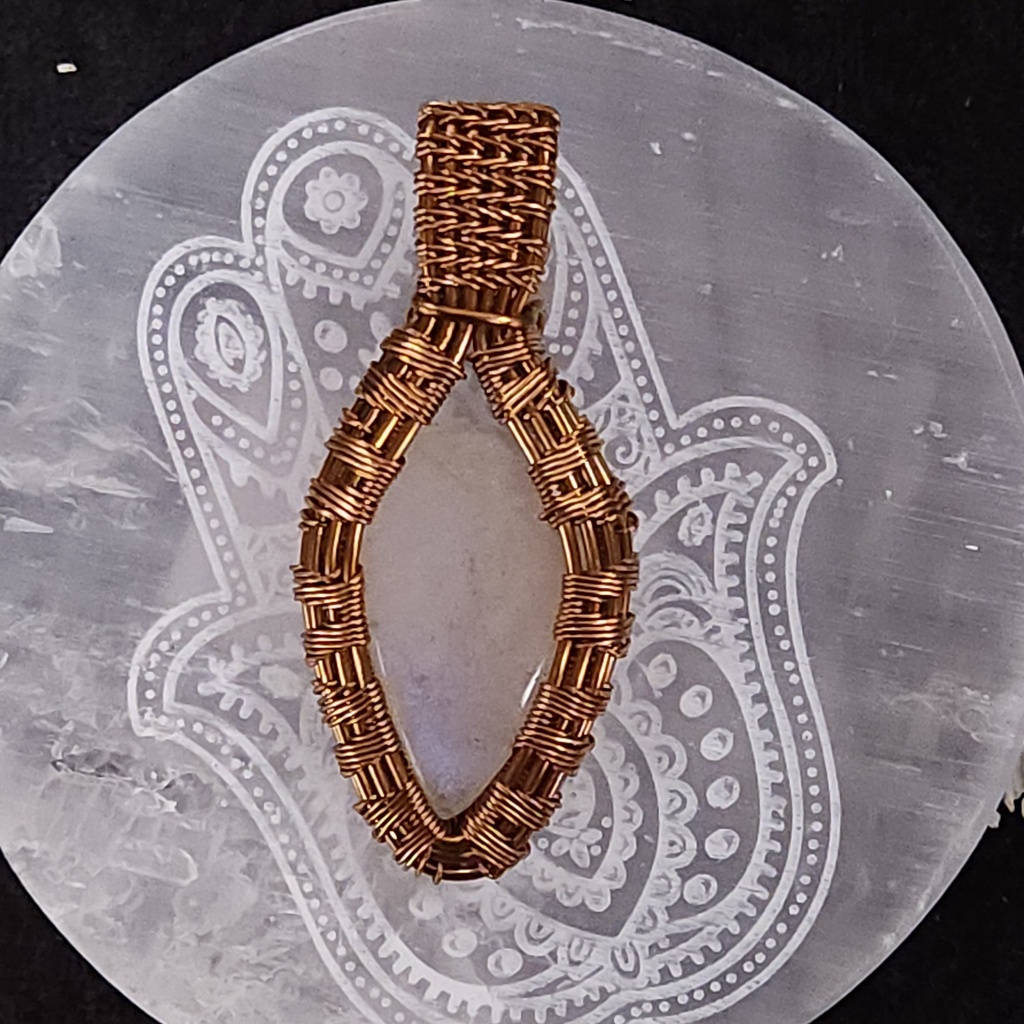 Selenic Arrow Moonstone Pendant