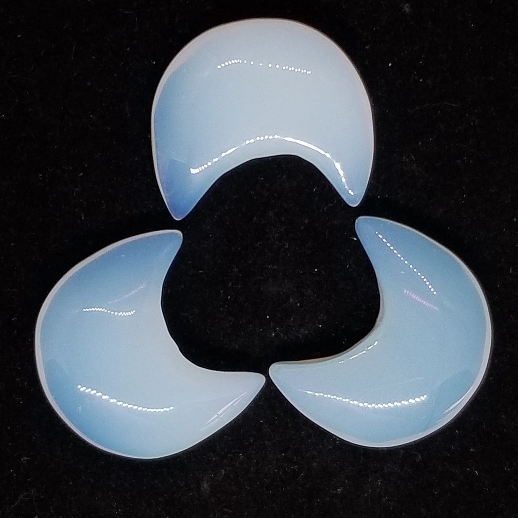 [3209690903] Opalite Crescent Moons