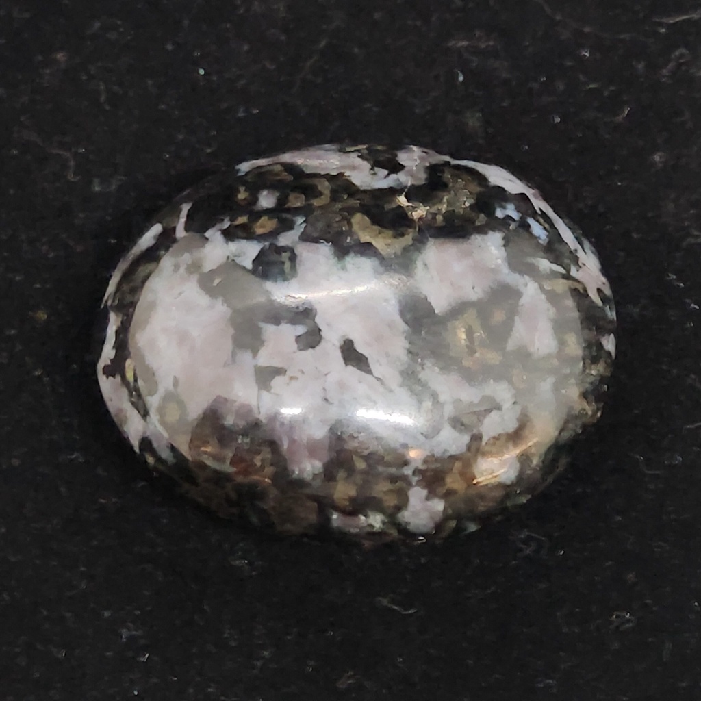 [53092072517] Indigo Gabbro Palm Stone