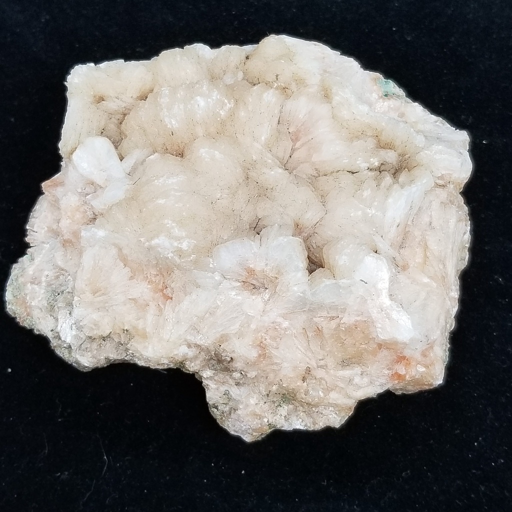 [53091162104] Stilbite Druze