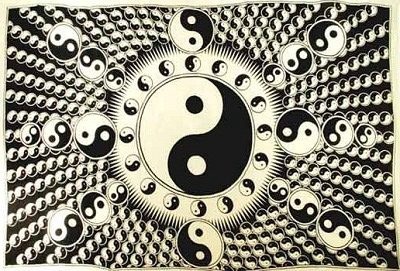 [1623010105] White and Black Yin Yang Tapestry