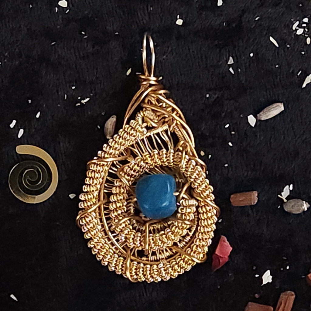 [11931] Apatite Radiance Pendant