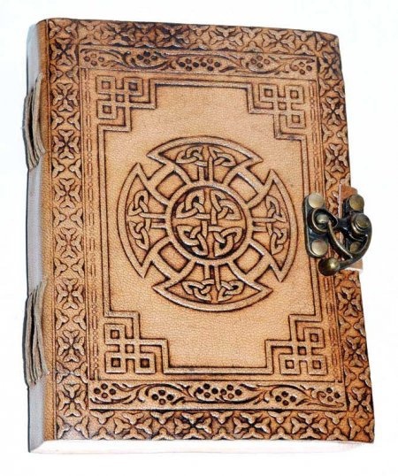 [1604015701] Celtic Cross Leather Blank Book
