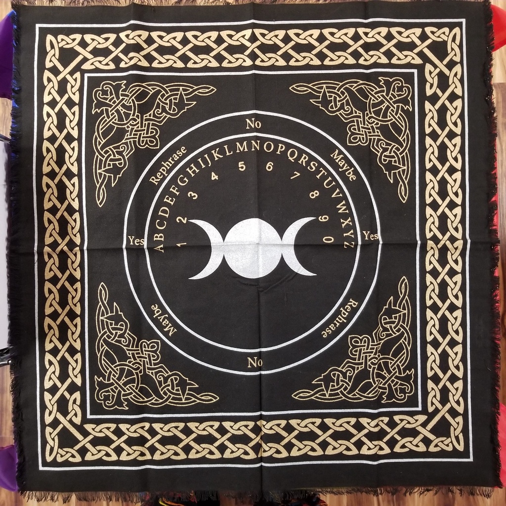 [1611012407] Triple Moon Pendulum Cloth