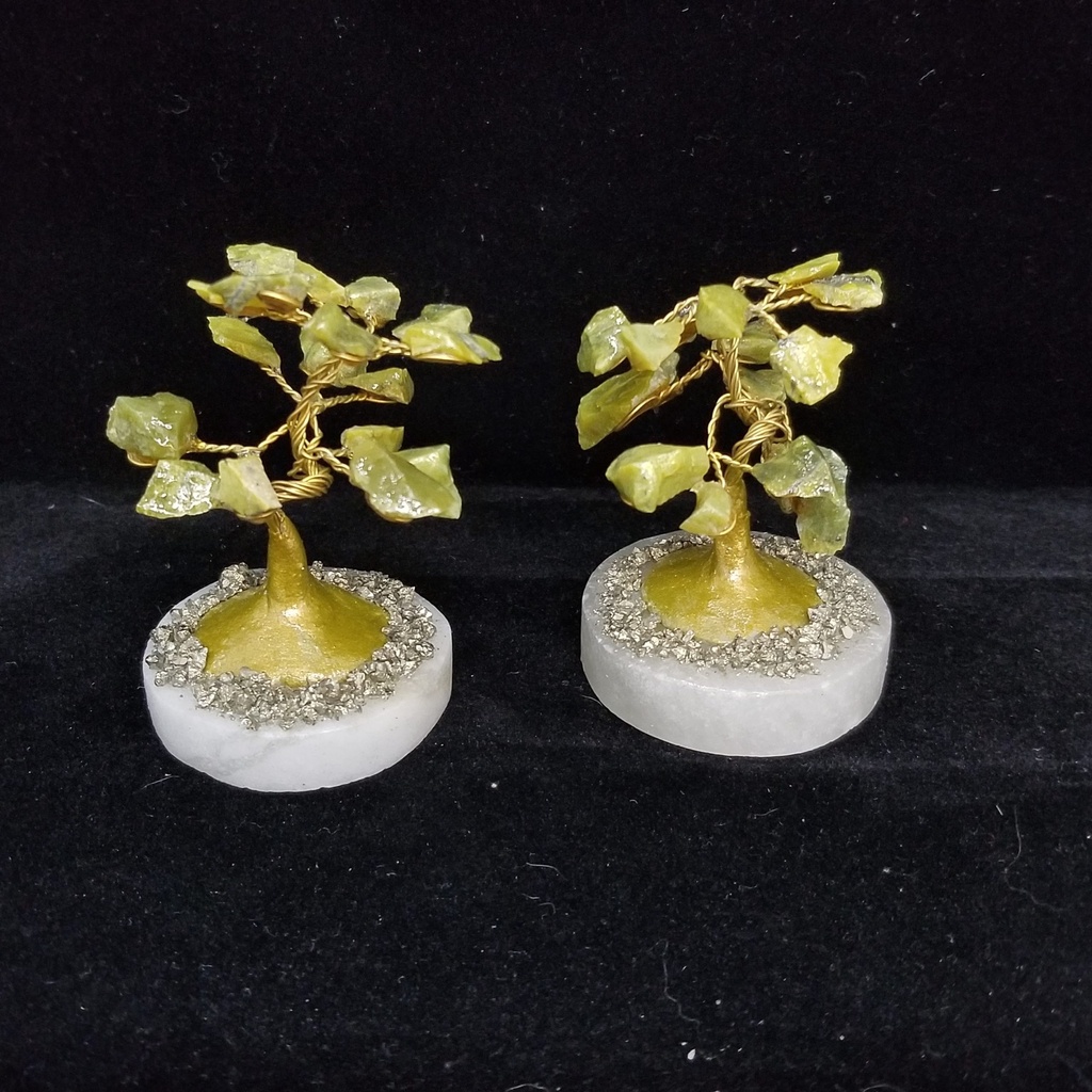 [3213013527] Serpentine Trees on Pyrite