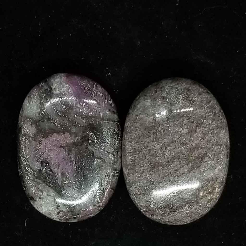 [32091012502] Ruby Feldspar Soapshape Stones