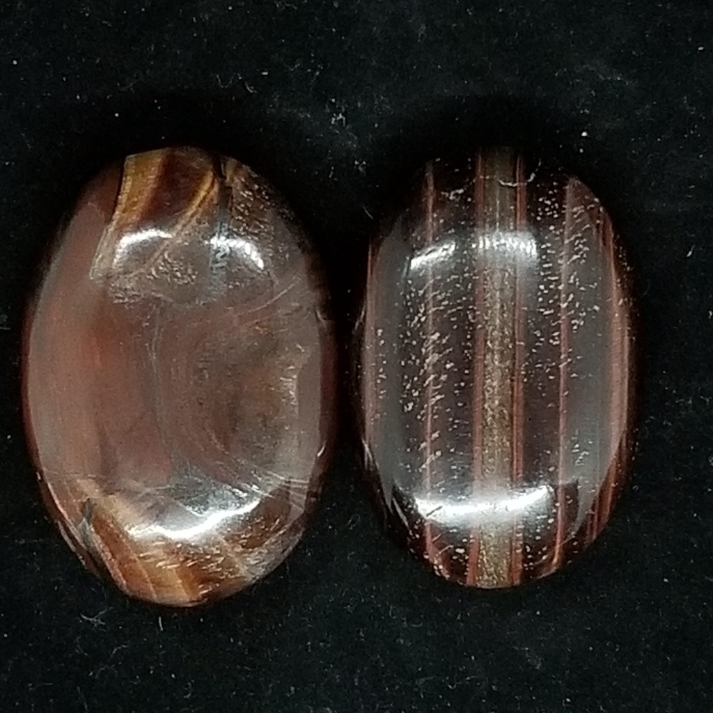 [3209982502] Red Tiger's Eye Soapshape Stones