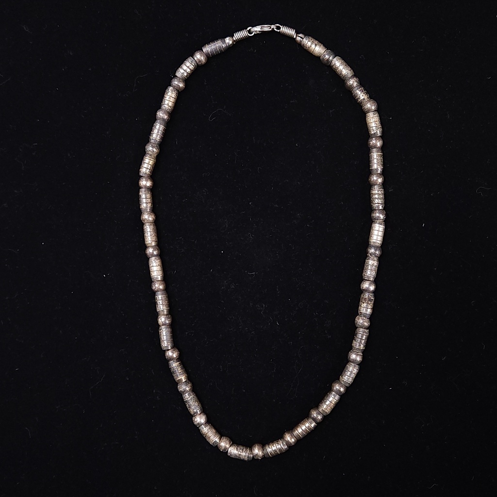 [10526] Barrels and Balls Necklace