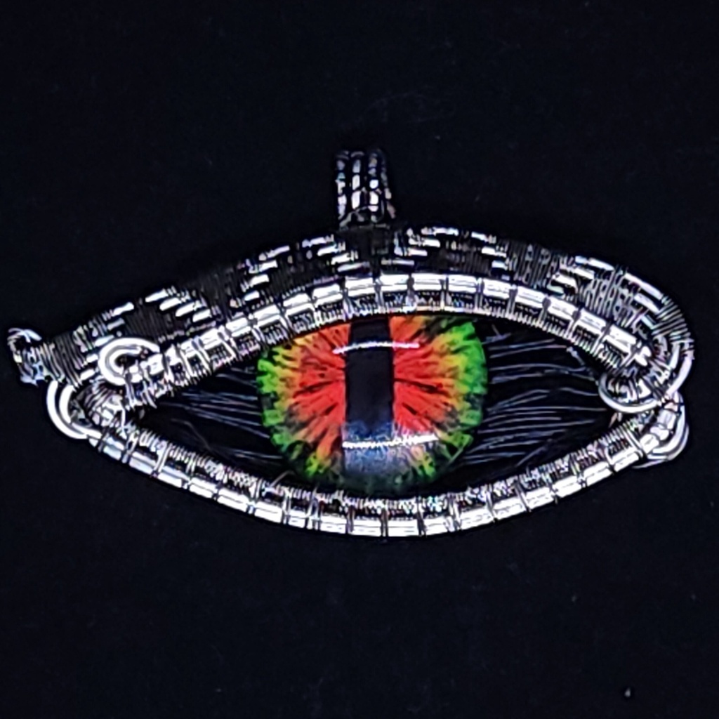 [071504510702] Green & Red Wire-Wrapped Eyeball Pendant