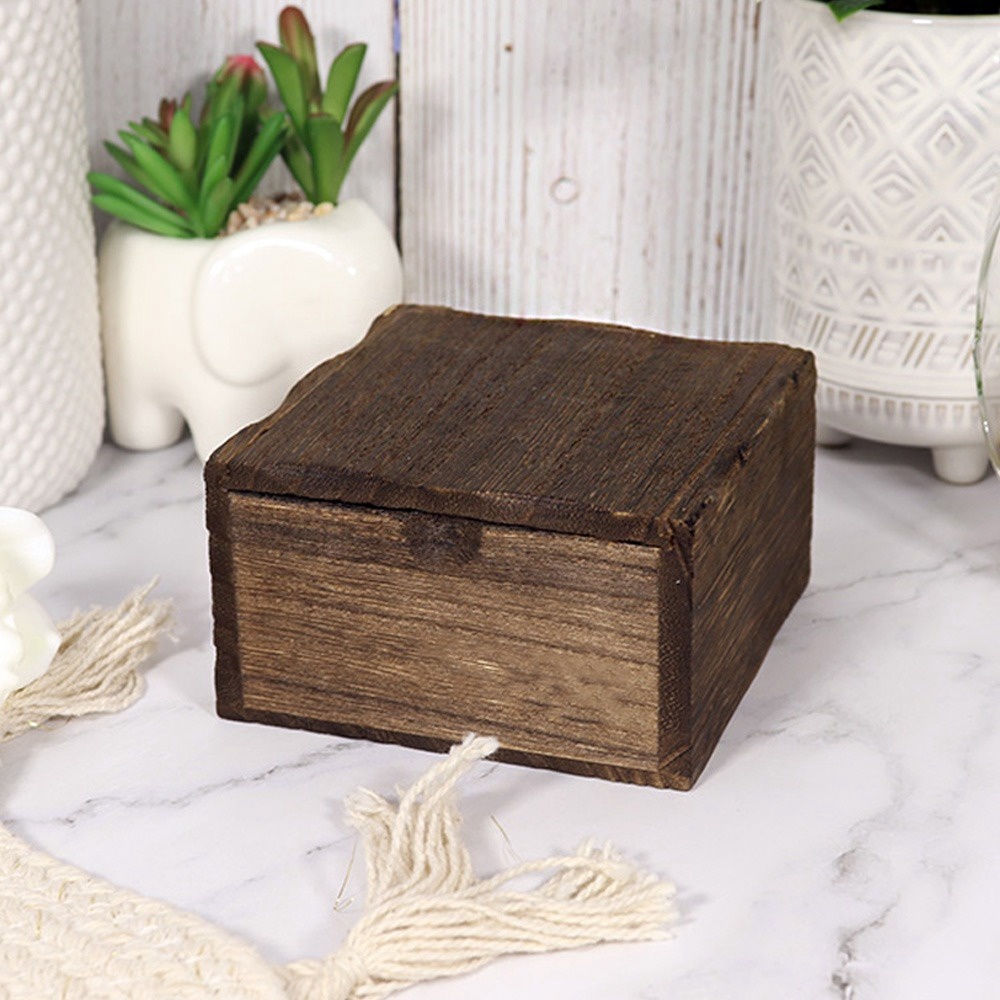 [6632010419] Wooden Crystal Box