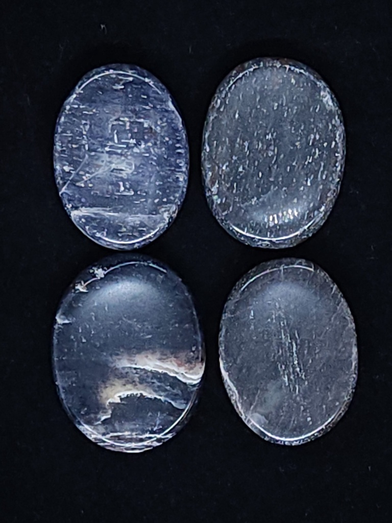 [16091835015] Blue Aventurine Worry Stone