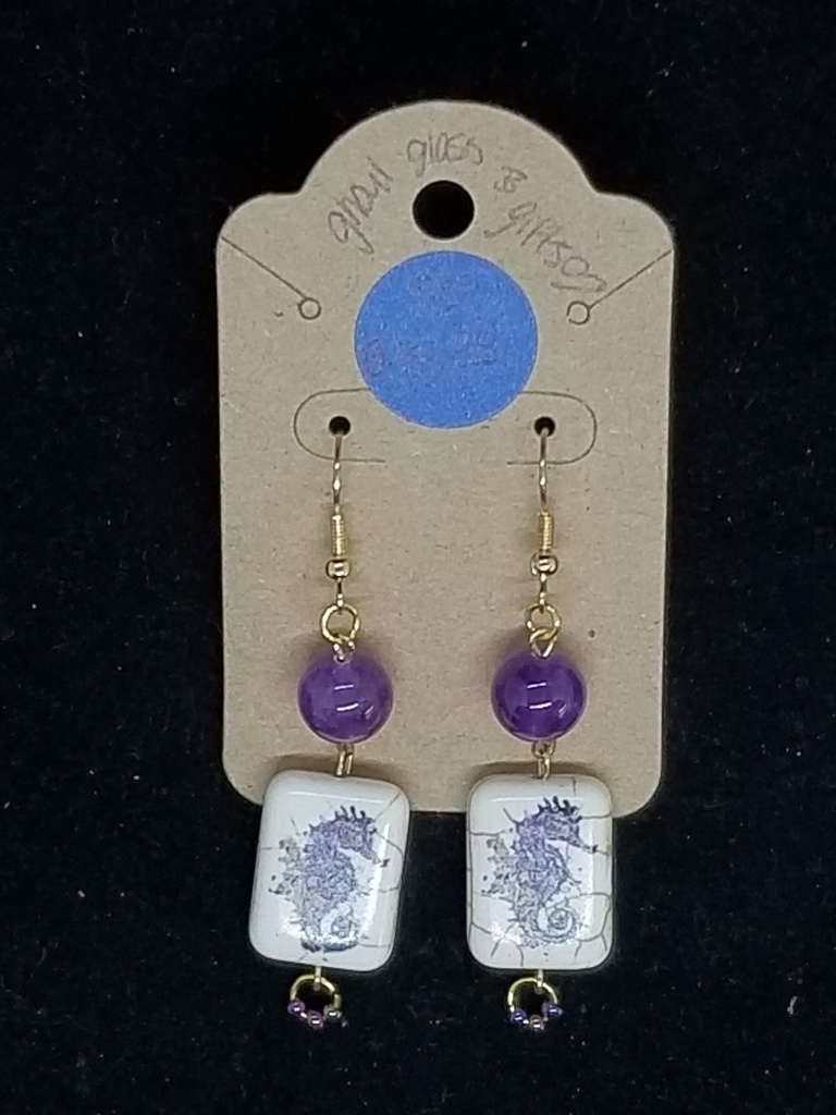 [5015050924277] Amethyst Dangly Seahorse Earrings