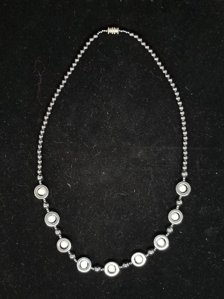[9915130618] Hematite and Pearl Necklace