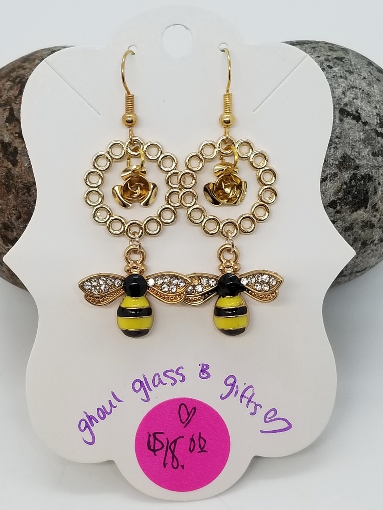 [501505182167] Rose Gold Floral Honeycomb Bee Earrings