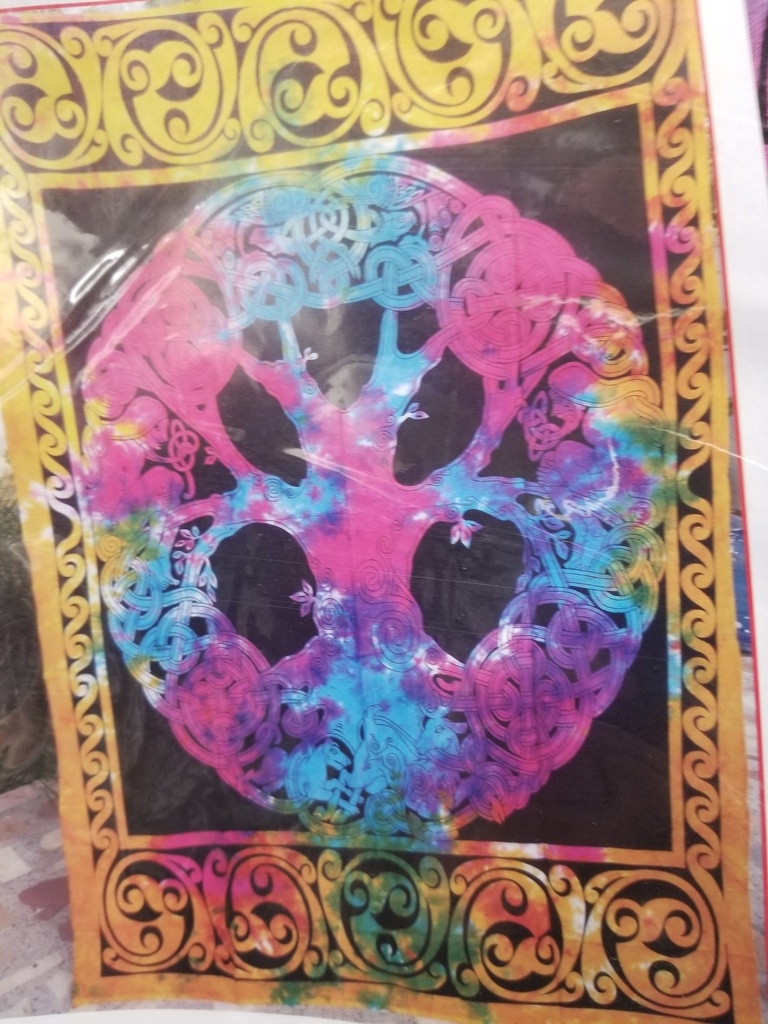 [1623010215] Celtic Tree Tie Dye Tapestry