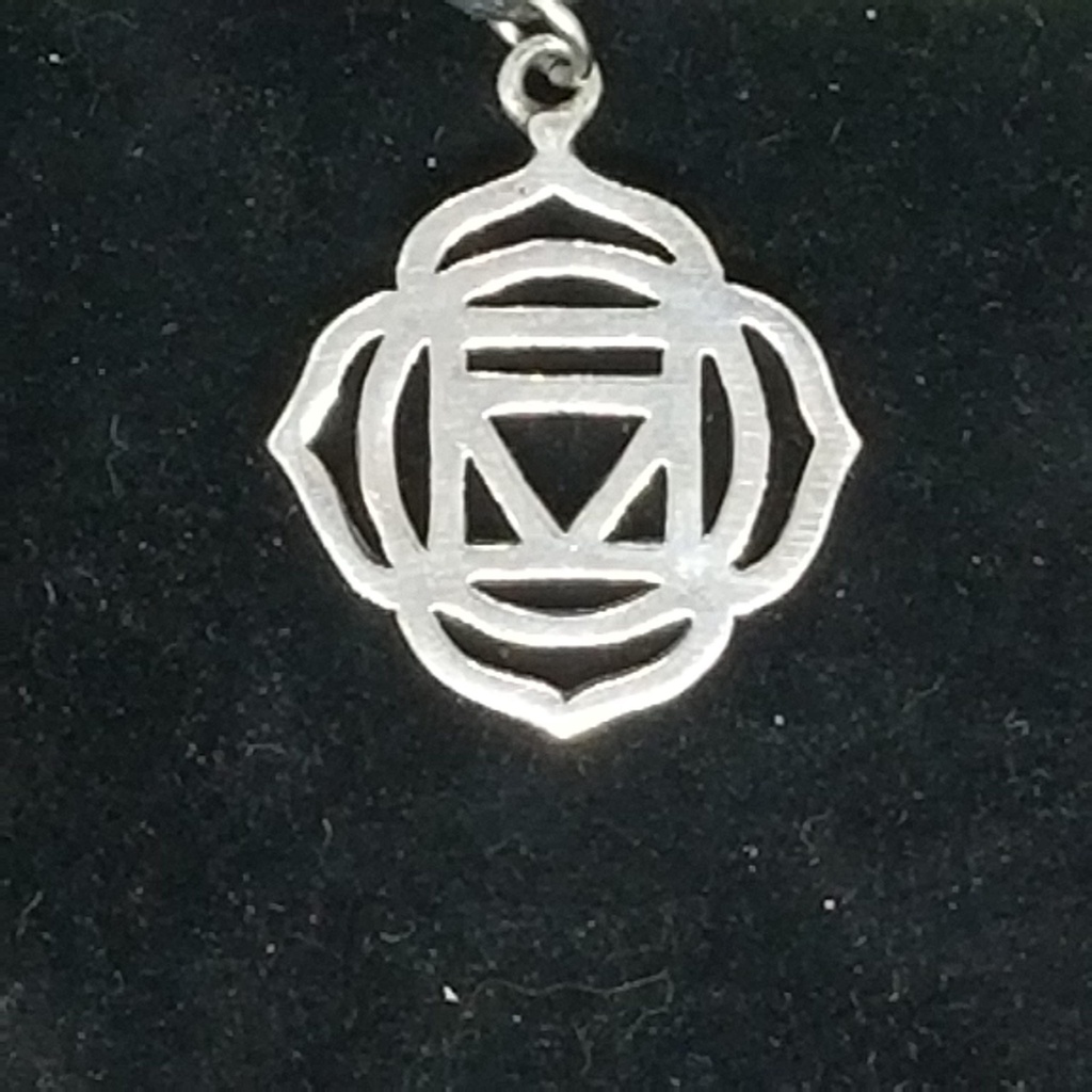 [42150413144] Root Chakra Necklace