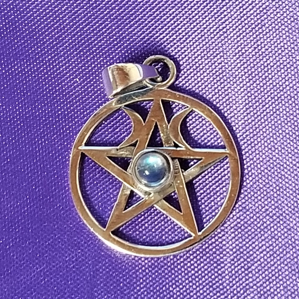 [121504027525] Double Crescent Pentacle w/ Rainbow Moonstone