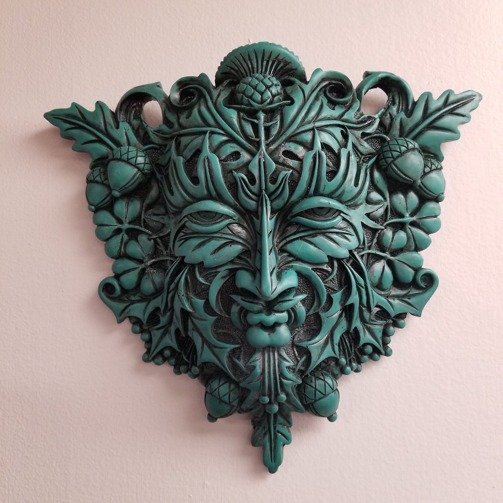 [1713021501] Summer/Fall Green Man Plaque